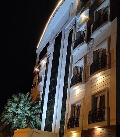 Aparthotel Pine Tree Kanchipuram Exteriér fotografie